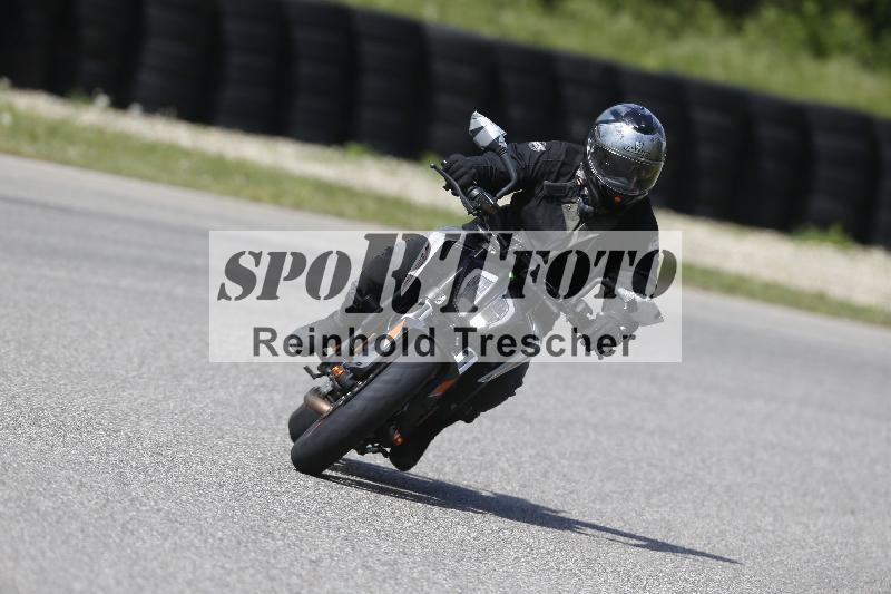 Archiv-2025/09 22.04.2025 Cornu Master School ADR/gruen-vert/11